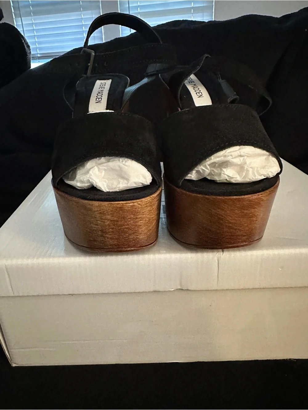 Steve Madden Lulla Black Suede Platform Heels Size 6 | NWOT